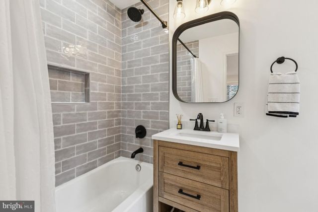 425 N NORWOOD ST, Arlington, VA 22203