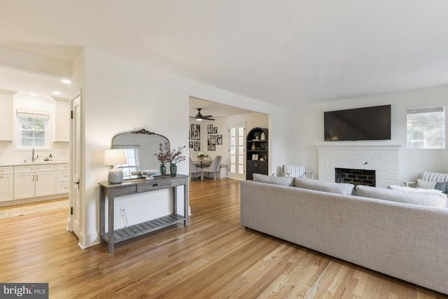 425 N NORWOOD ST, Arlington, VA 22203