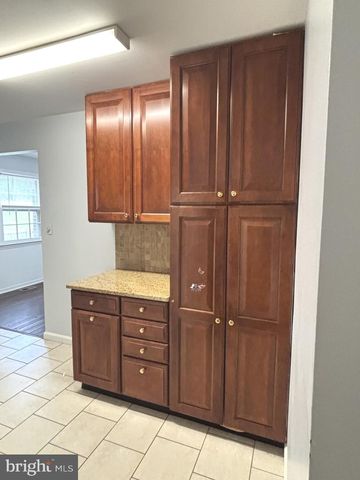 3706 DOUBLE ROCK LN, Parkville, MD 21234