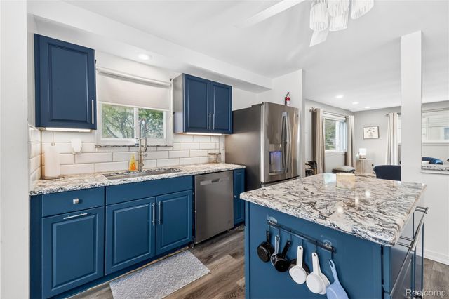 30533 Hiveley Street, Westland, MI 48186