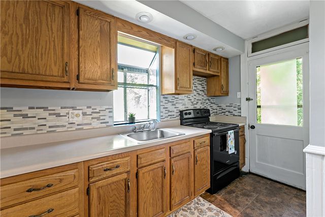 228 W 4th St, City Of Greensburg, PA 15601
