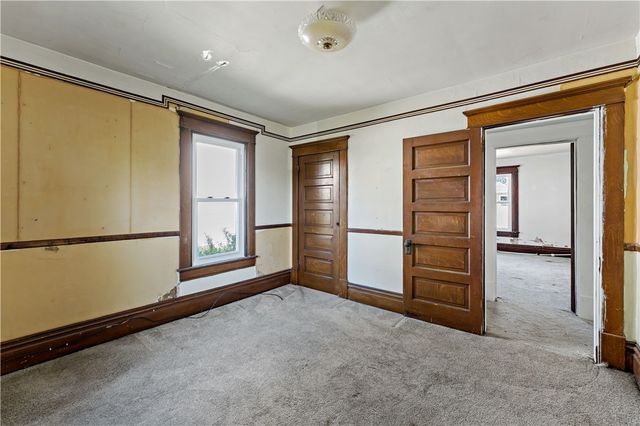 228 W 4th St, City Of Greensburg, PA 15601