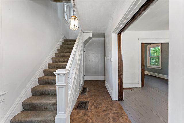 228 W 4th St, City Of Greensburg, PA 15601