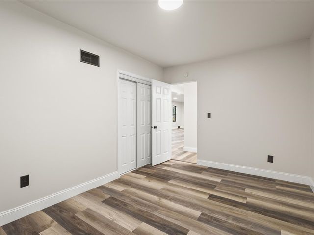 7604 N 2nd Street, Machesney Park, IL 61115