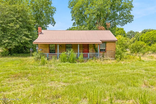 145 Horseshoe Road, Rockingham, NC 28379