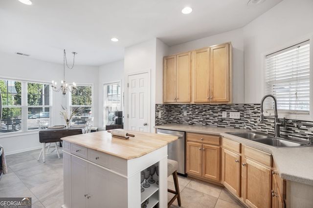 1802 Willow Branch Lane, Kennesaw, GA 30152
