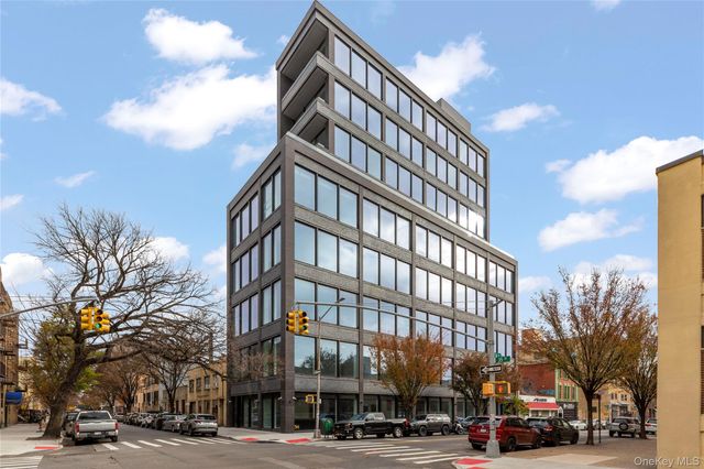 35-01 36th Avenue, Astoria, NY 11106