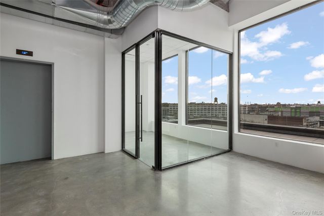 35-01 36th Avenue, Astoria, NY 11106