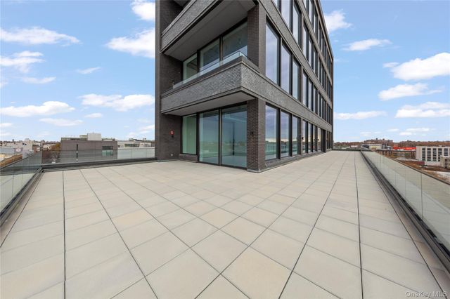 35-01 36th Avenue, Astoria, NY 11106