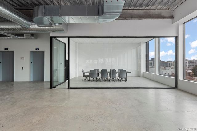 35-01 36th Avenue, Astoria, NY 11106