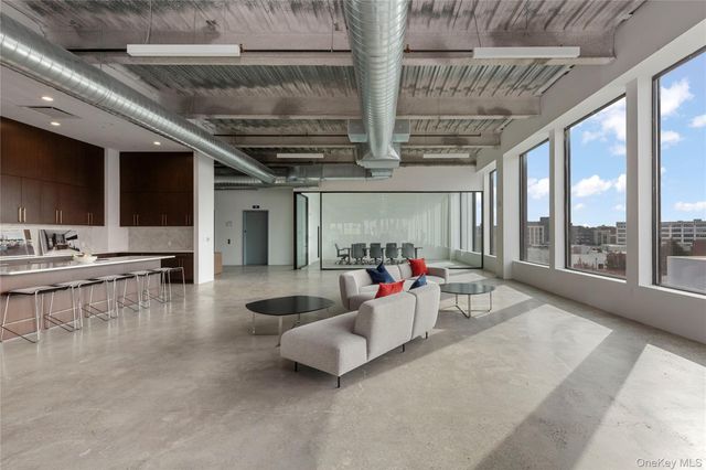 35-01 36th Avenue, Astoria, NY 11106