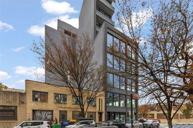 35-01 36th Avenue, Astoria, NY 11106