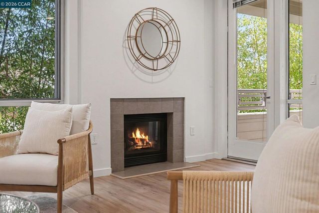 1655 N California Blvd. 242, Walnut Creek, CA 94596