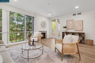 1655 N California Blvd. 242, Walnut Creek, CA 94596