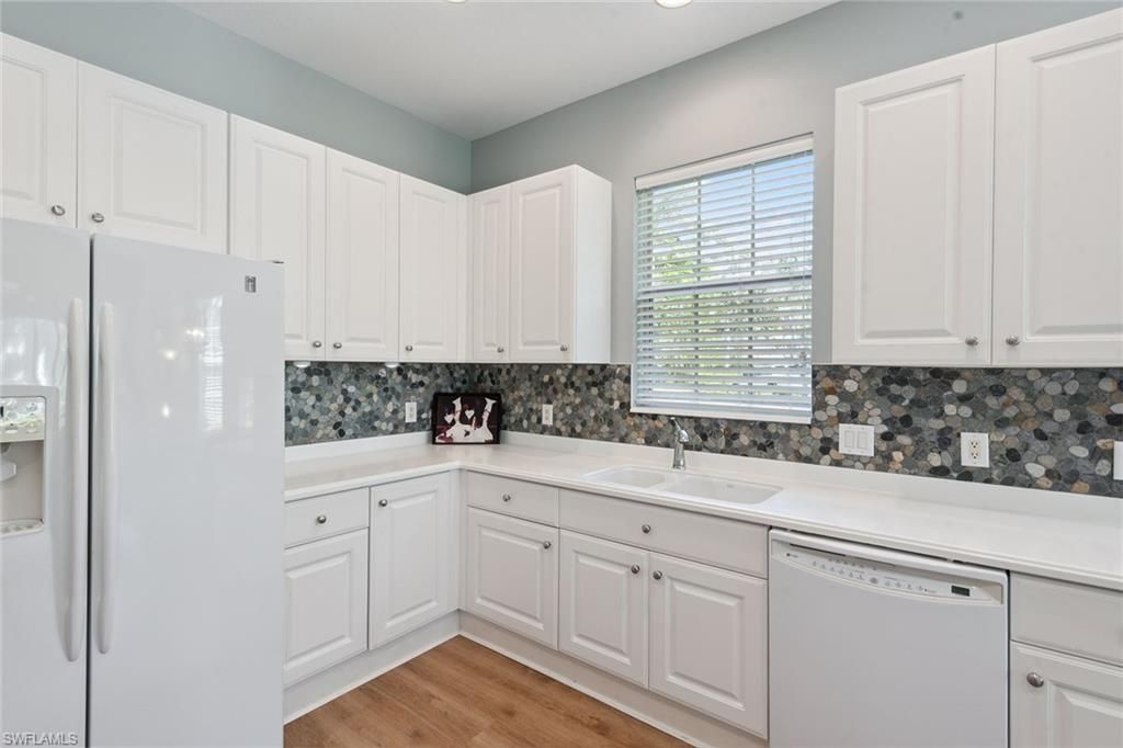 3053 Aviamar CIR 101, NAPLES, FL 34114 — photo 5