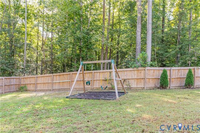 8597 Scouts Rd, New Kent, VA 23141
