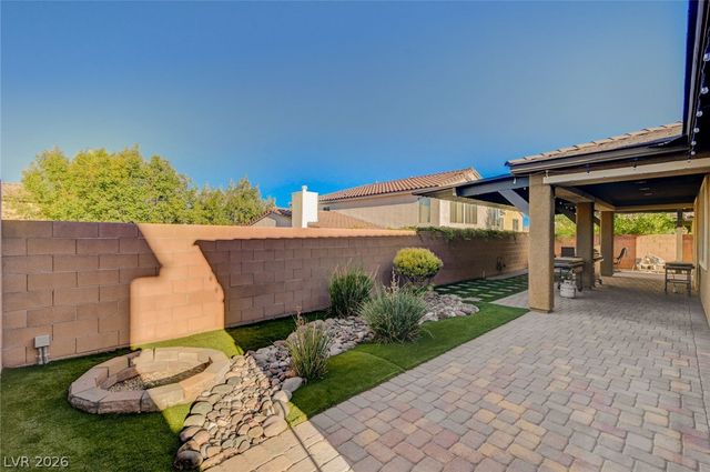 6836 Dayton Flyer Street, Las Vegas, NV 89149