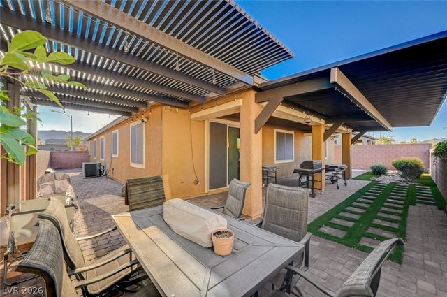6836 Dayton Flyer Street, Las Vegas, NV 89149