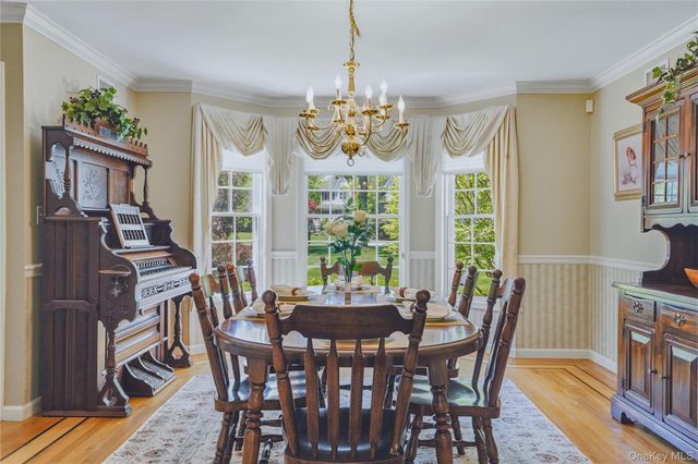 2 Windsor Lane, Cornwall, NY 12518
