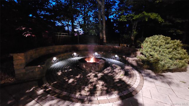 2 Windsor Lane, Cornwall, NY 12518