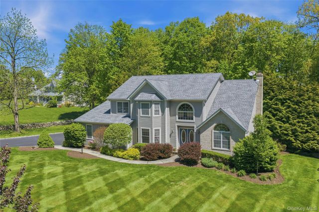 2 Windsor Lane, Cornwall, NY 12518