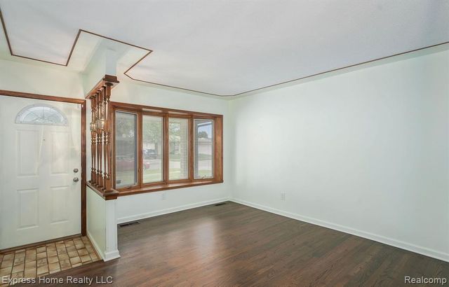 35526 Dunston Drive, Sterling Heights, MI 48310