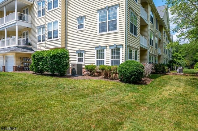 2104 Avery Ct 2104, Franklin Twp., NJ 08873