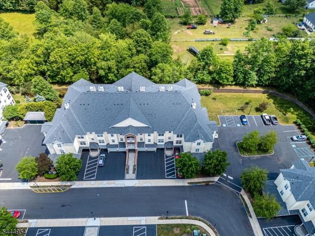 2104 Avery Ct 2104, Franklin Twp., NJ 08873