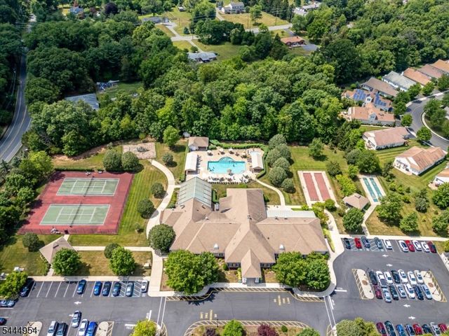 2104 Avery Ct 2104, Franklin Twp., NJ 08873
