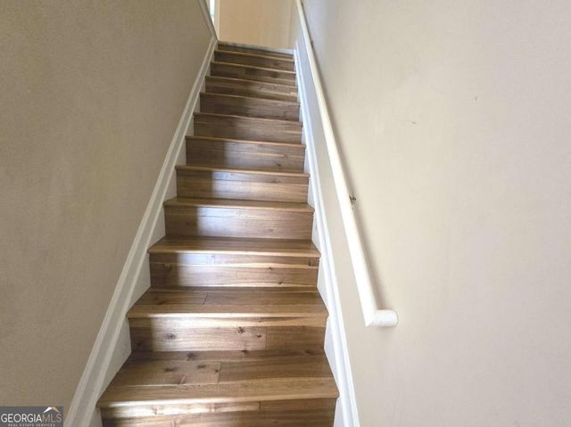 227 Quail Run, Roswell, GA 30076