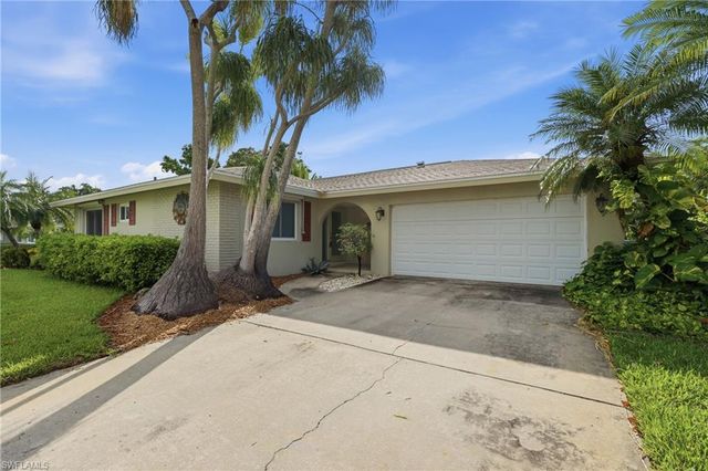6561 E Town And River RD, Fort Myers, FL 33919