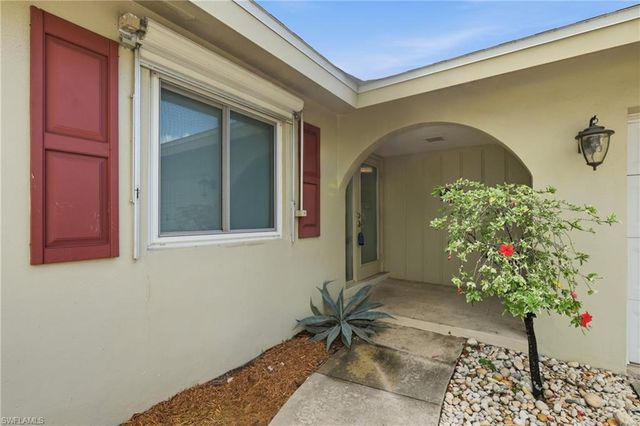 6561 E Town And River RD, Fort Myers, FL 33919