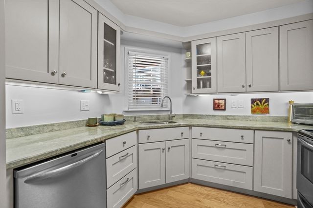 45 Main St 112, Wareham, MA 02571