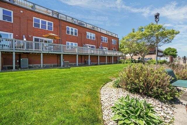 45 Main St 112, Wareham, MA 02571