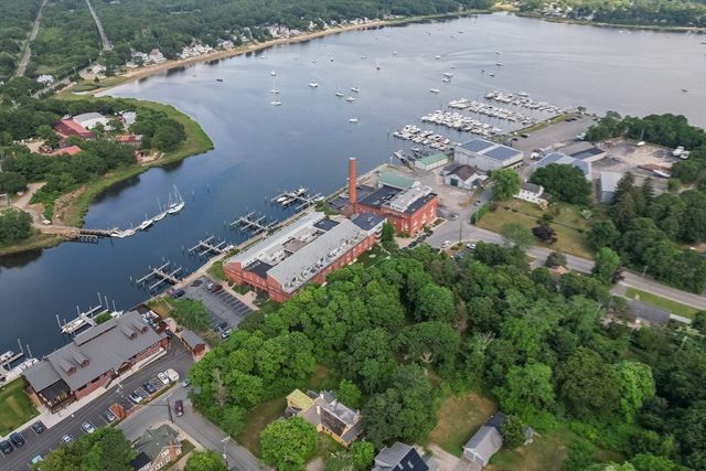 45 Main St 112, Wareham, MA 02571