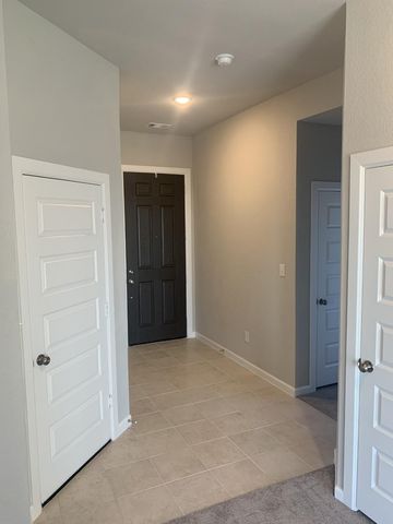1821 LEO Drive, Van Alstyne, TX 75495