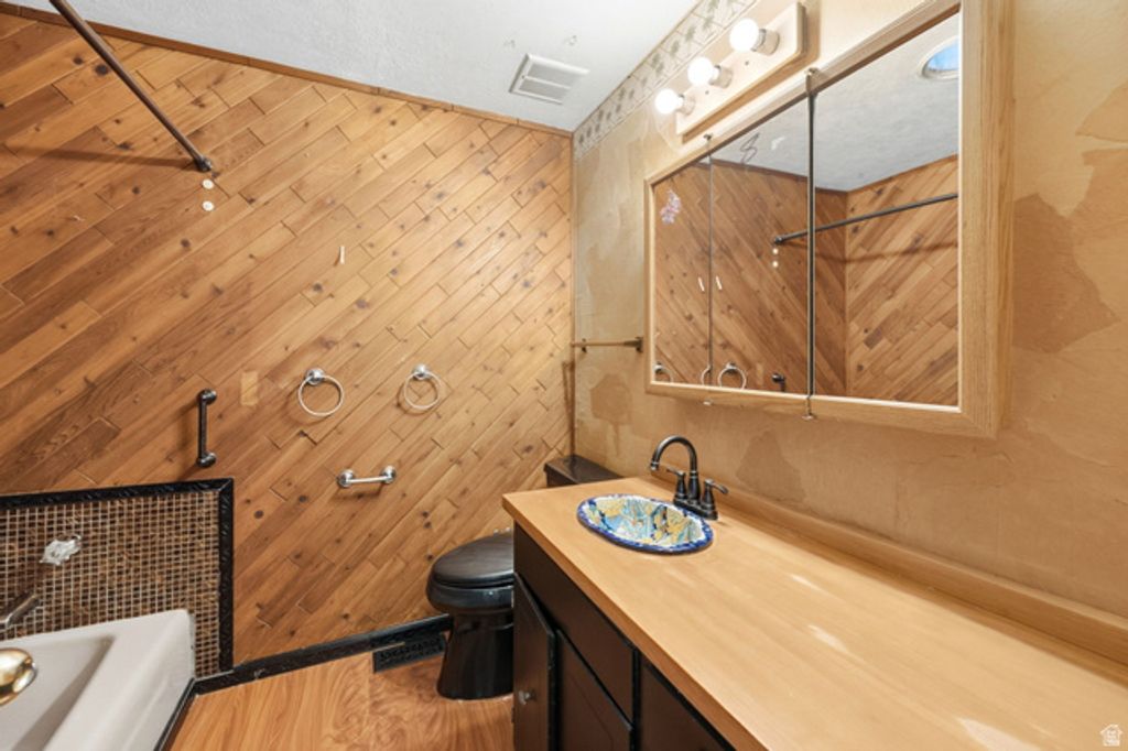 Image 11 of property listing at 168 N 775 E, American Fork, UT 84003