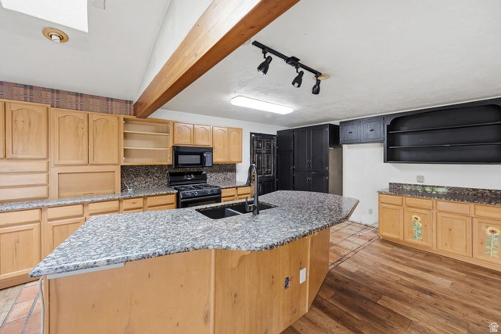 Image 12 of property listing at 168 N 775 E, American Fork, UT 84003