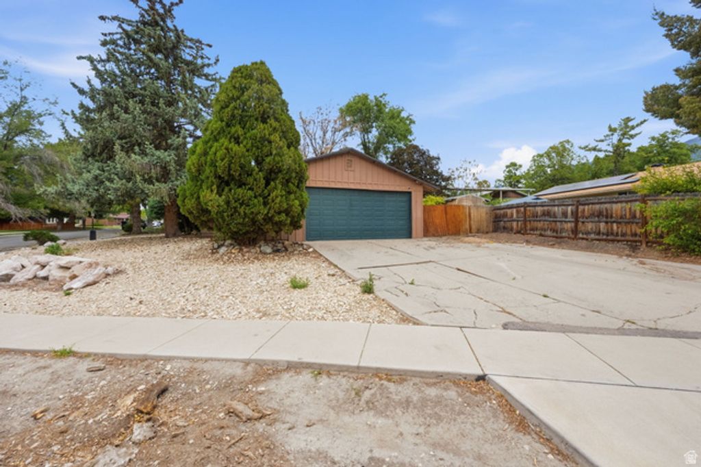 Image 3 of property listing at 168 N 775 E, American Fork, UT 84003