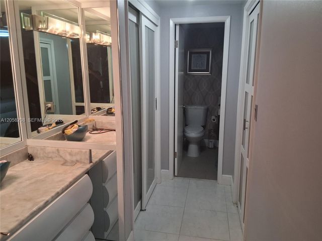 4400hillcrest Hillcrest DR 201B, Hollywood, FL 33021