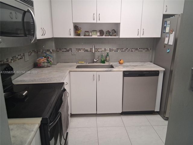 4400hillcrest Hillcrest DR 201B, Hollywood, FL 33021