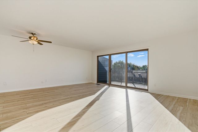 715 Skynob Drive, Ann Arbor, MI 48105