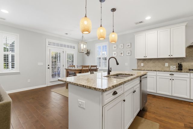 114 Carriage Hill Place, Wando, SC 29492