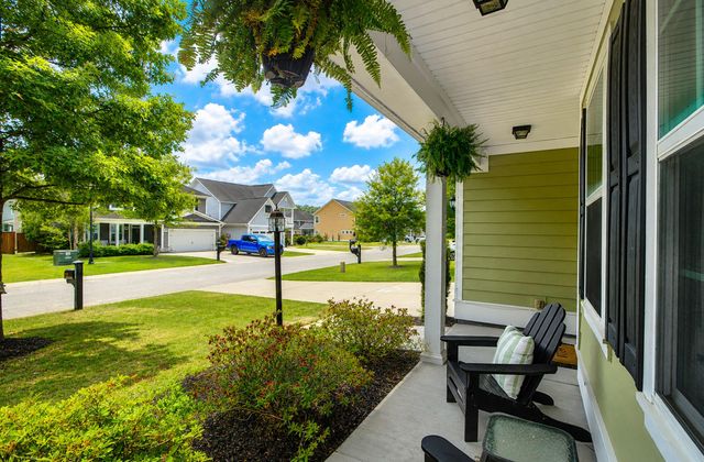 114 Carriage Hill Place, Wando, SC 29492