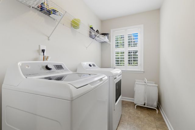 114 Carriage Hill Place, Wando, SC 29492
