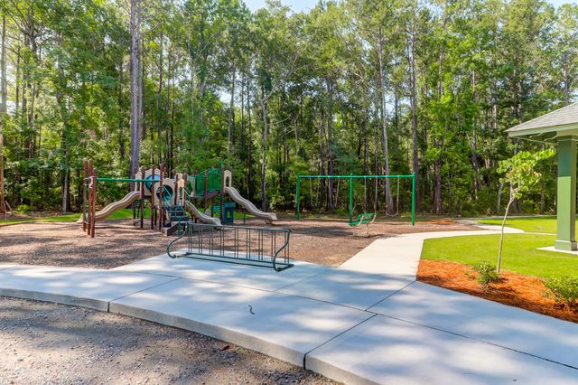 114 Carriage Hill Place, Wando, SC 29492