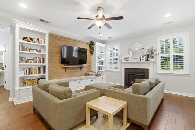 114 Carriage Hill Place, Wando, SC 29492