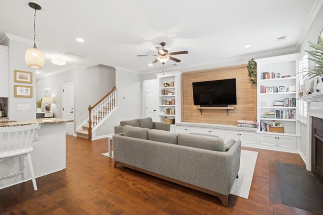114 Carriage Hill Place, Wando, SC 29492
