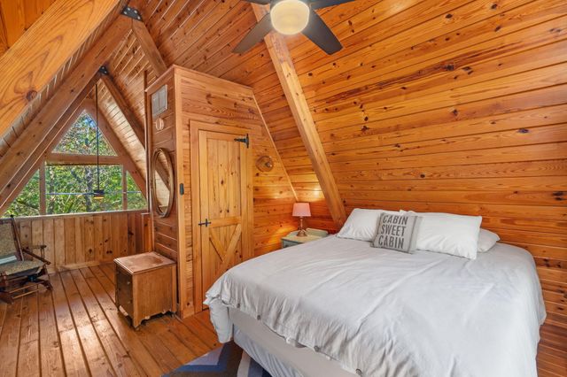 110 Wildwood Road, Shell Knob, MO 65747