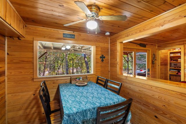 110 Wildwood Road, Shell Knob, MO 65747